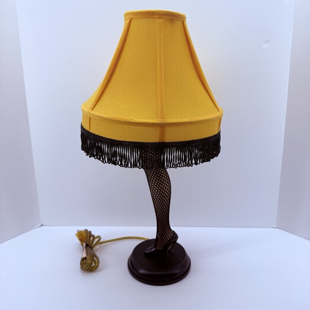 A Christmas Story Fishnet Leg Lamp NECA Movie Replica - NO BOX/CASE*Flawed*